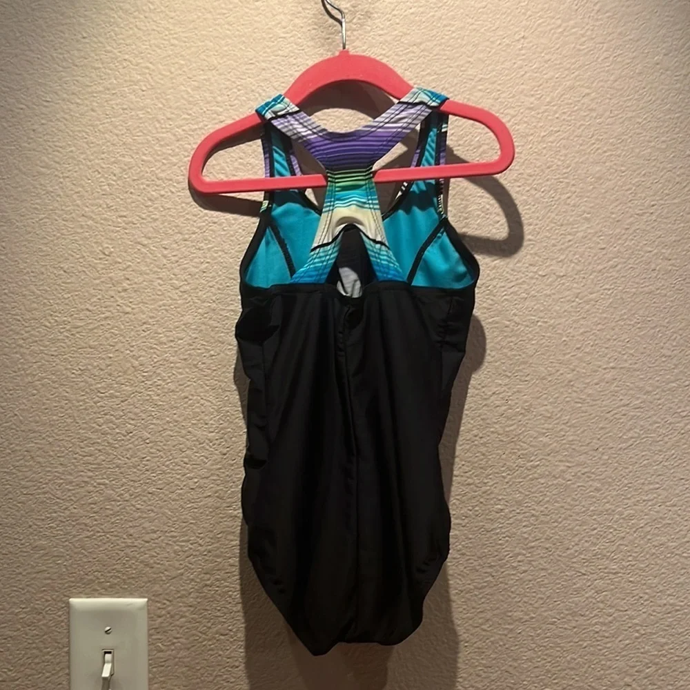 ZeroXposur girl’s swimsuit